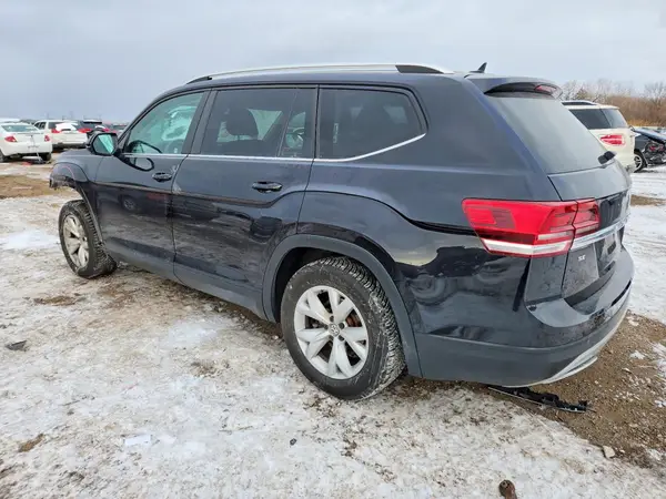 1V2LR2CA5JC558573 2018 VOLKSWAGEN ATLAS - Image 2