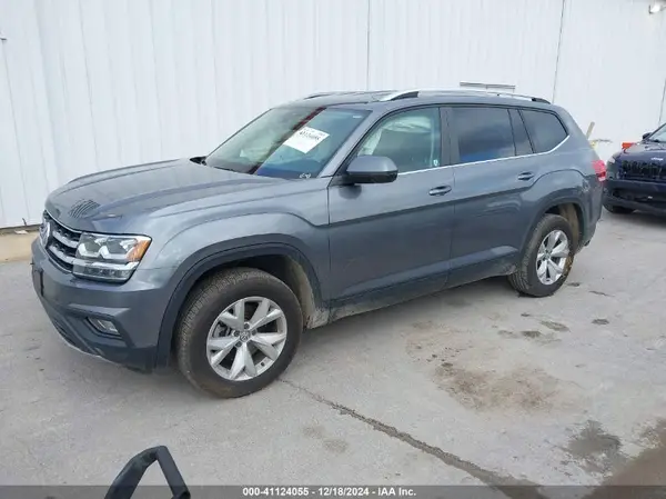1V2LR2CA6JC520916 2018 VOLKSWAGEN ATLAS - Image 2