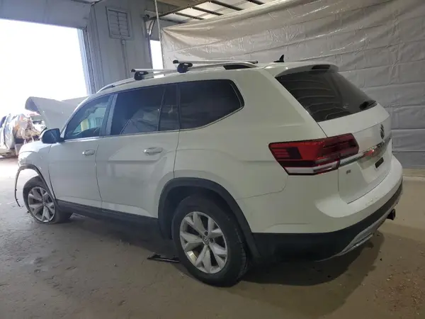 1V2LR2CA6JC538820 2018 VOLKSWAGEN ATLAS - Image 2