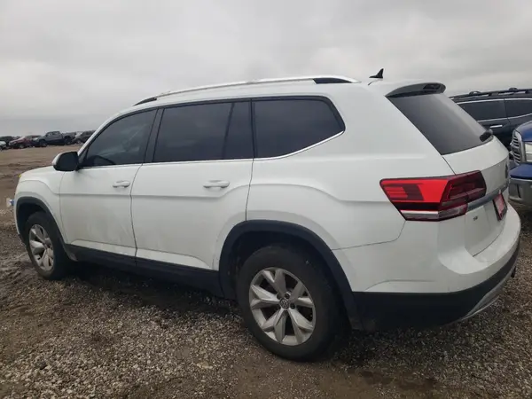 1V2LR2CA6JC588469 2018 VOLKSWAGEN ATLAS - Image 2