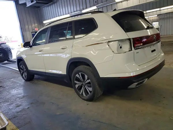 1V2LR2CA6RC534617 2024 VOLKSWAGEN ATLAS - Image 2