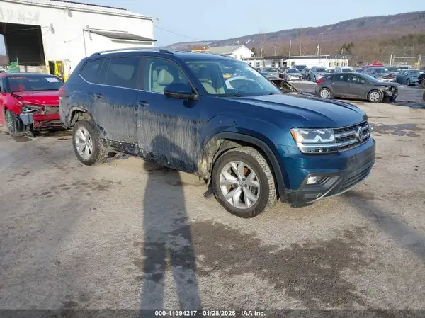1V2LR2CA7JC549020 2018 VOLKSWAGEN ATLAS - Image 1