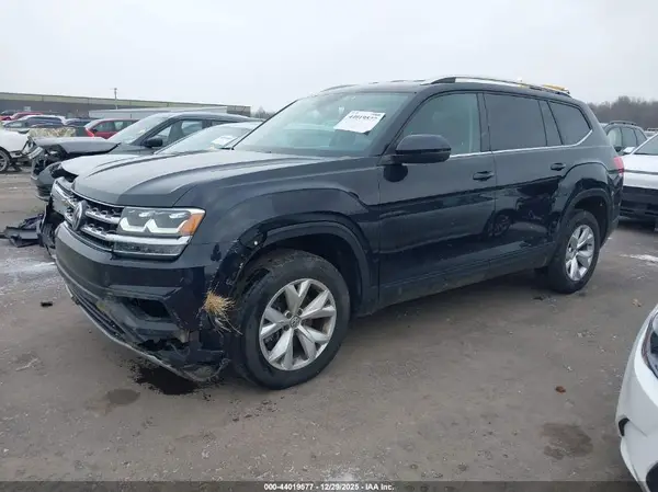 1V2LR2CA7KC562898 2019 VOLKSWAGEN ATLAS - Image 2