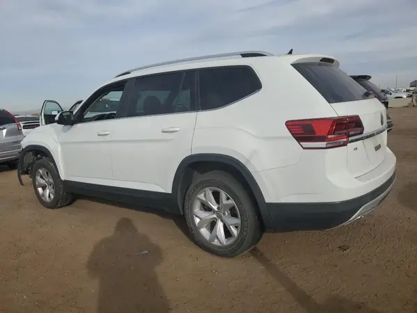 1V2LR2CA8JC550161 2018 VOLKSWAGEN ATLAS - Image 2