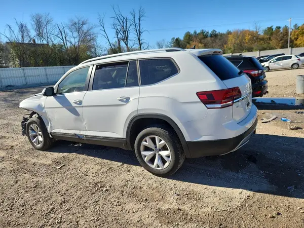 1V2LR2CA8KC555670 2019 VOLKSWAGEN ATLAS - Image 2