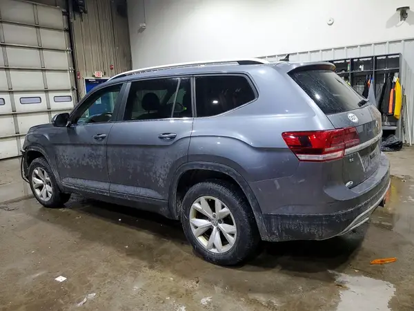 1V2LR2CA9JC533790 2018 VOLKSWAGEN ATLAS - Image 2
