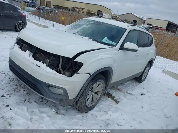 1V2LR2CA9JC543185 2018 VOLKSWAGEN ATLAS - Image 2
