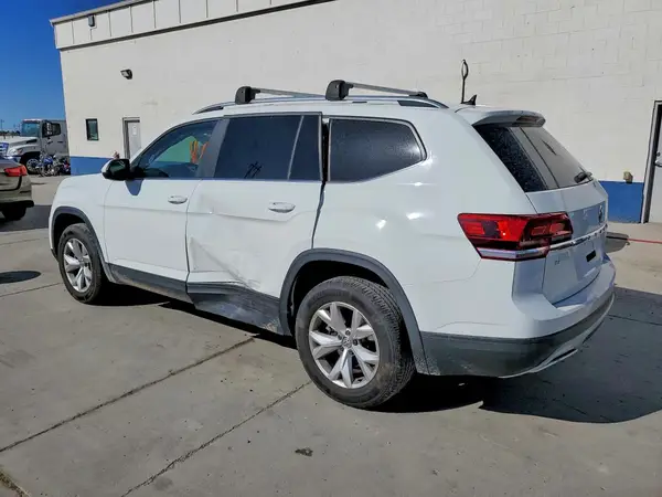 1V2LR2CA9JC552145 2018 VOLKSWAGEN ATLAS - Image 2