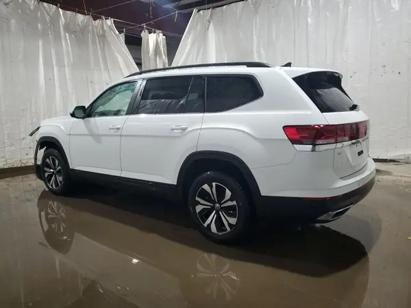 1V2LR2CA9RC585416 2024 VOLKSWAGEN ATLAS - Image 2