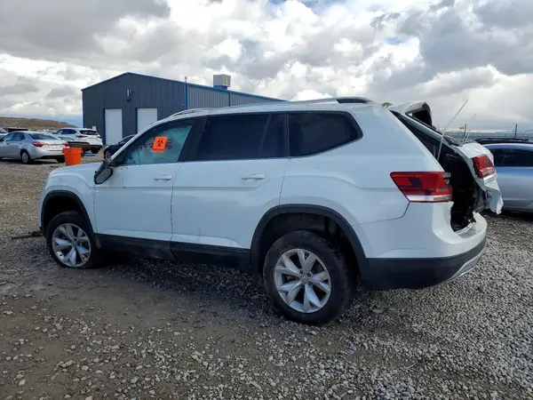 1V2LR2CAXJC521387 2018 VOLKSWAGEN ATLAS - Image 2