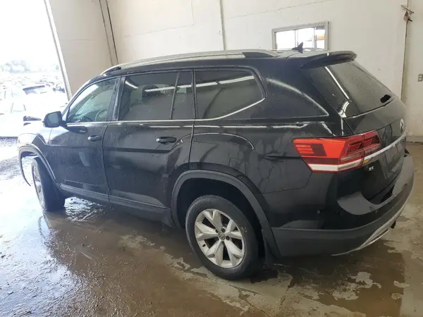 1V2LR2CAXJC523169 2018 VOLKSWAGEN ATLAS - Image 2