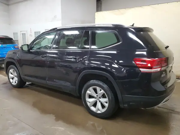 1V2LR2CAXJC533720 2018 VOLKSWAGEN ATLAS - Image 2