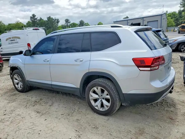 1V2LR2CAXJC543163 2018 VOLKSWAGEN ATLAS - Image 2