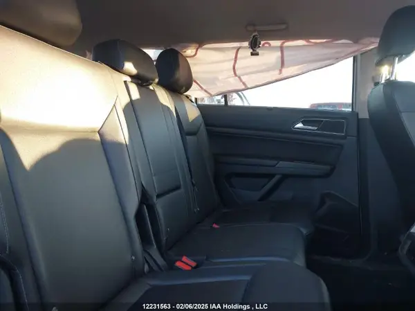 1V2LR2CAXJC560805 2018 VOLKSWAGEN ATLAS - Image 8