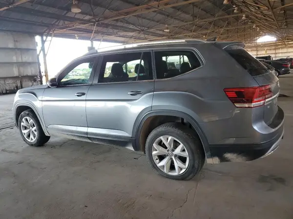 1V2LR2CAXJC583632 2018 VOLKSWAGEN ATLAS - Image 2
