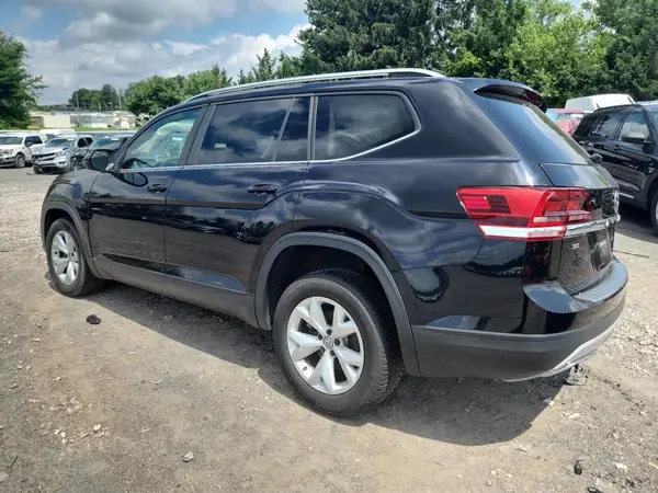 1V2LR2CAXJC586952 2018 VOLKSWAGEN ATLAS - Image 2