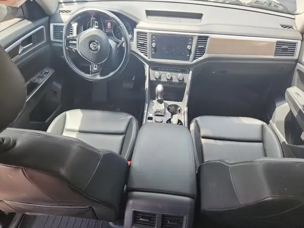 1V2LR2CAXJC586952 2018 VOLKSWAGEN ATLAS - Image 8
