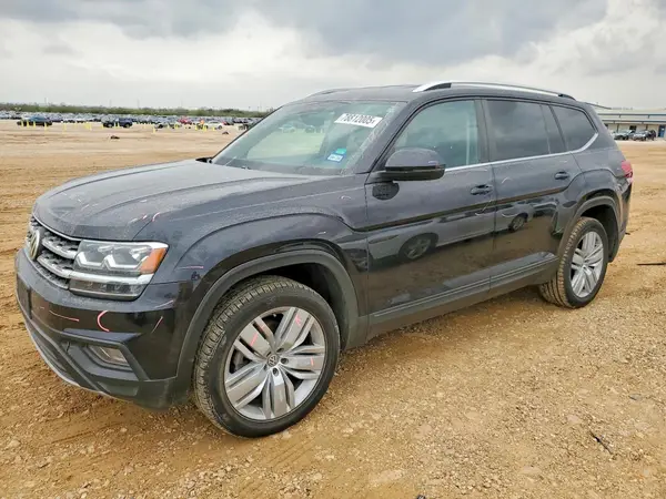 1V2LR2CAXJC588183 2018 VOLKSWAGEN ATLAS - Image 1