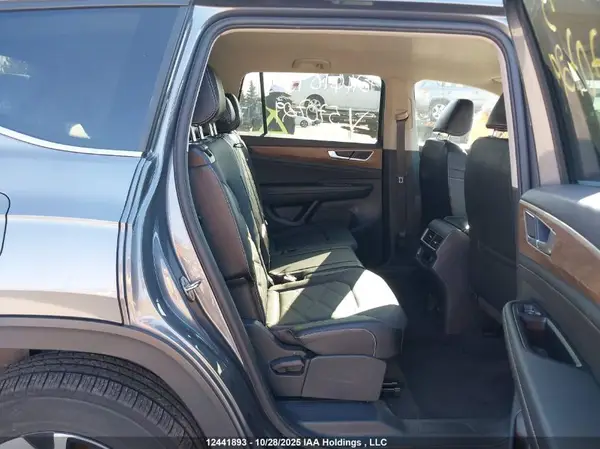 1V2LR2CAXRC570729 2024 VOLKSWAGEN ATLAS - Image 8