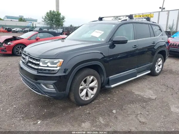 1V2MR2CA0JC500567 2018 VOLKSWAGEN ATLAS - Image 2