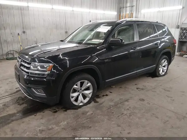 1V2MR2CA0JC532306 2018 VOLKSWAGEN ATLAS - Image 2
