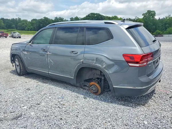 1V2MR2CA0JC553267 2018 VOLKSWAGEN ATLAS - Image 2