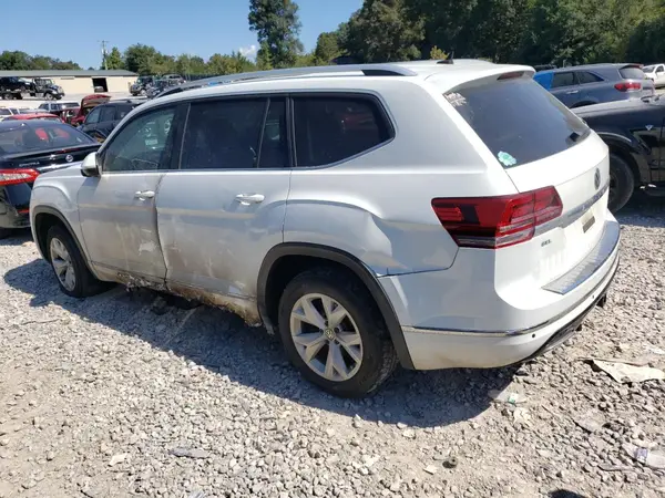 1V2MR2CA0JC577696 2018 VOLKSWAGEN ATLAS - Image 2
