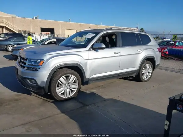 1V2MR2CA0KC543680 2019 VOLKSWAGEN ATLAS - Image 2