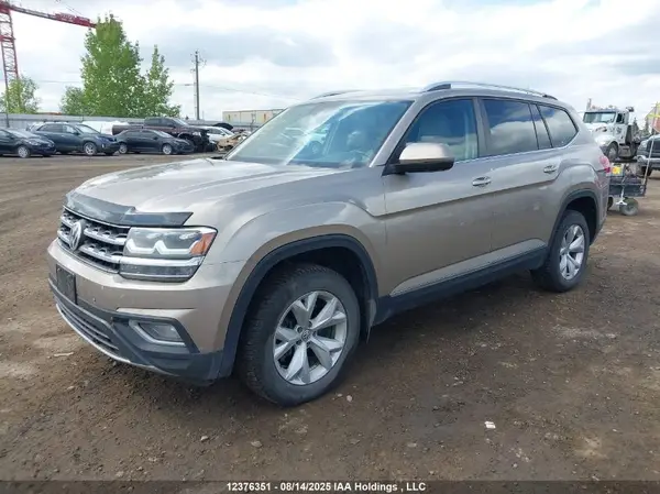 1V2MR2CA1JC512744 2018 VOLKSWAGEN ATLAS - Image 2