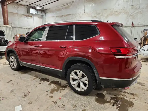 1V2MR2CA1JC535912 2018 VOLKSWAGEN ATLAS - Image 2