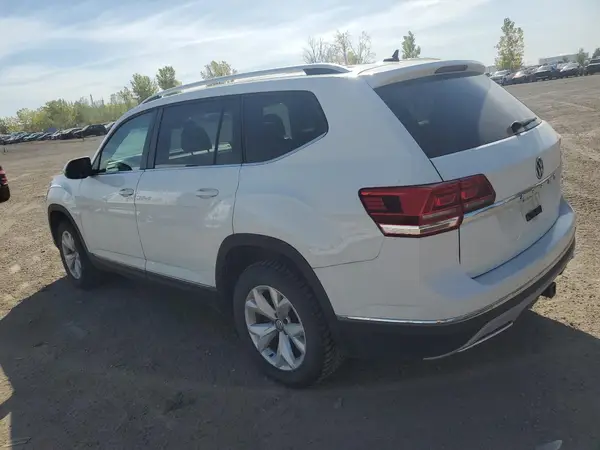 1V2MR2CA1JC568067 2018 VOLKSWAGEN ATLAS - Image 2