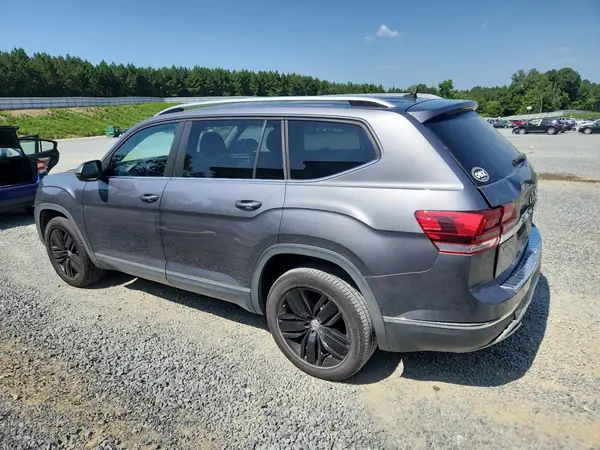 1V2MR2CA1JC572507 2018 VOLKSWAGEN ATLAS - Image 2