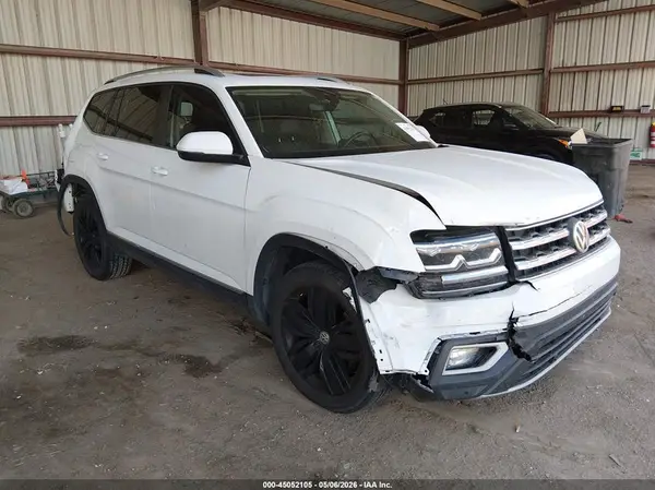 1V2MR2CA1JC584611 2018 VOLKSWAGEN ATLAS - Image 1