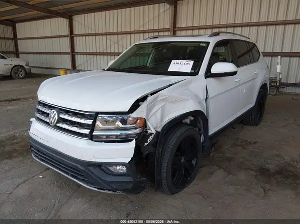 1V2MR2CA1JC584611 2018 VOLKSWAGEN ATLAS - Image 2