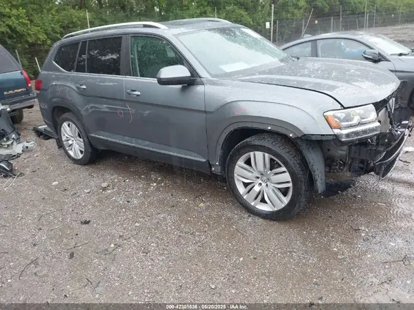 1V2MR2CA1KC615261 2019 VOLKSWAGEN ATLAS - Image 1