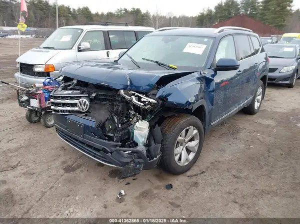 1V2MR2CA2JC520870 2018 VOLKSWAGEN ATLAS - Image 2