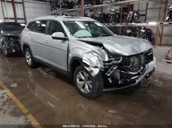 1V2MR2CA2JC534235 2018 VOLKSWAGEN ATLAS