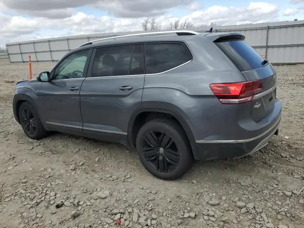1V2MR2CA2JC537460 2018 VOLKSWAGEN ATLAS - Image 2