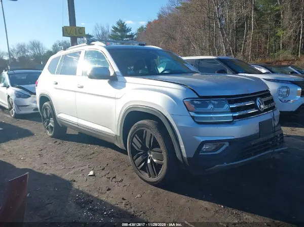 1V2MR2CA2KC505075 2019 VOLKSWAGEN ATLAS - Image 1