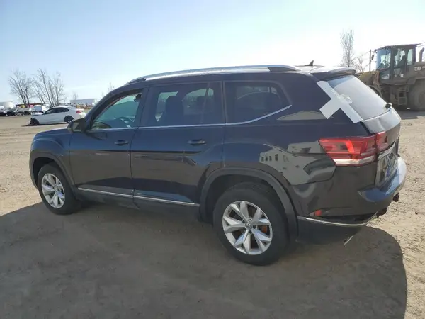 1V2MR2CA3JC501261 2018 VOLKSWAGEN ATLAS - Image 2