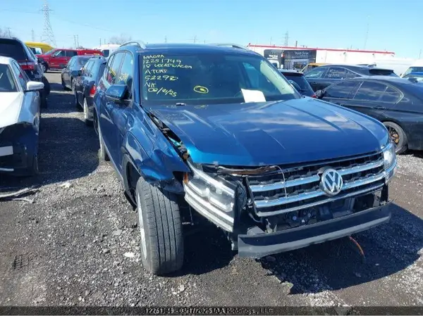 1V2MR2CA4JC522930 2018 VOLKSWAGEN ATLAS - Image 1