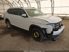 1V2MR2CA4JC564501 2018 VOLKSWAGEN ATLAS