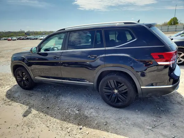 1V2MR2CA4JC573554 2018 VOLKSWAGEN ATLAS - Image 2