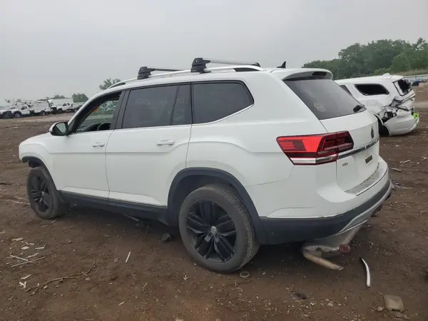 1V2MR2CA4JC595070 2018 VOLKSWAGEN ATLAS - Image 2