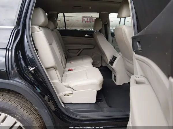 1V2MR2CA4KC558943 2019 VOLKSWAGEN ATLAS - Image 8