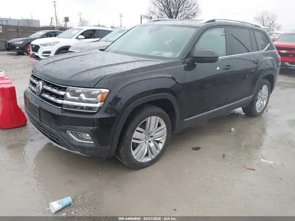 1V2MR2CA5JC503111 2018 VOLKSWAGEN ATLAS - Image 2