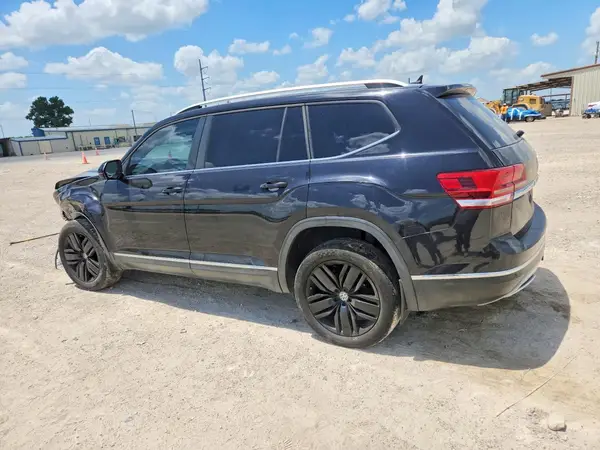 1V2MR2CA5JC537663 2018 VOLKSWAGEN ATLAS - Image 2