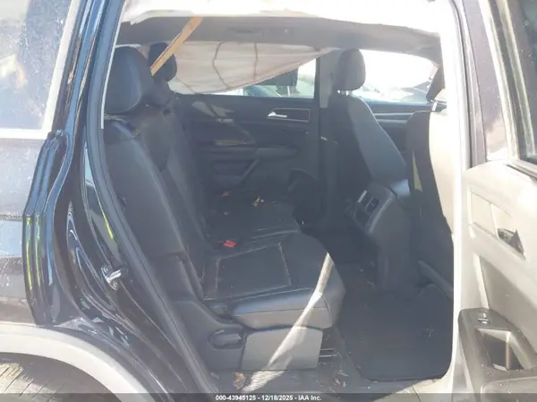 1V2MR2CA5JC548033 2018 VOLKSWAGEN ATLAS - Image 8