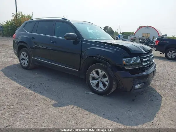 1V2MR2CA5JC570808 2018 VOLKSWAGEN ATLAS - Image 1