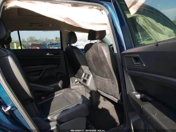 1V2MR2CA5JC577600 2018 VOLKSWAGEN ATLAS - Image 8